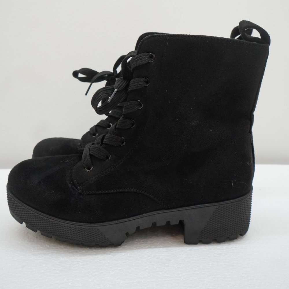 Black Lug Sole Platform  Boots -  Women's Size 10 -